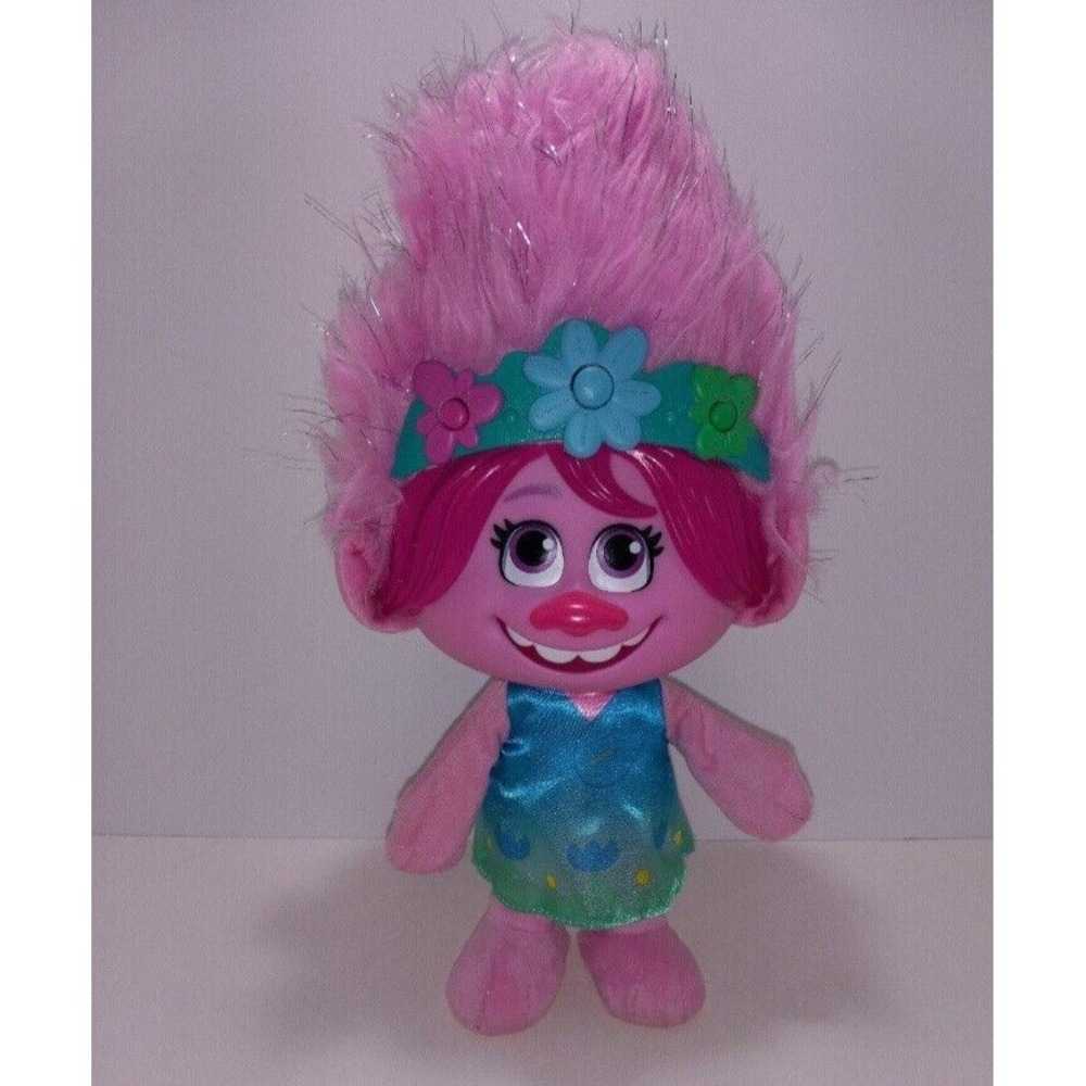 Trolls World Tour Color Poppin' Poppy Toy Sings and Lights up‎